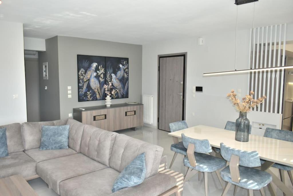 Modern Luxury Suite Кардица Экстерьер фото